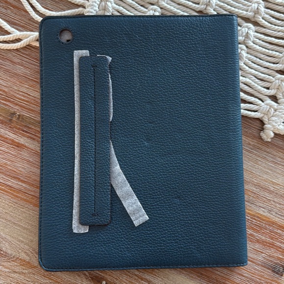 NEW Coach Tablet Case - Picture 3 of 4